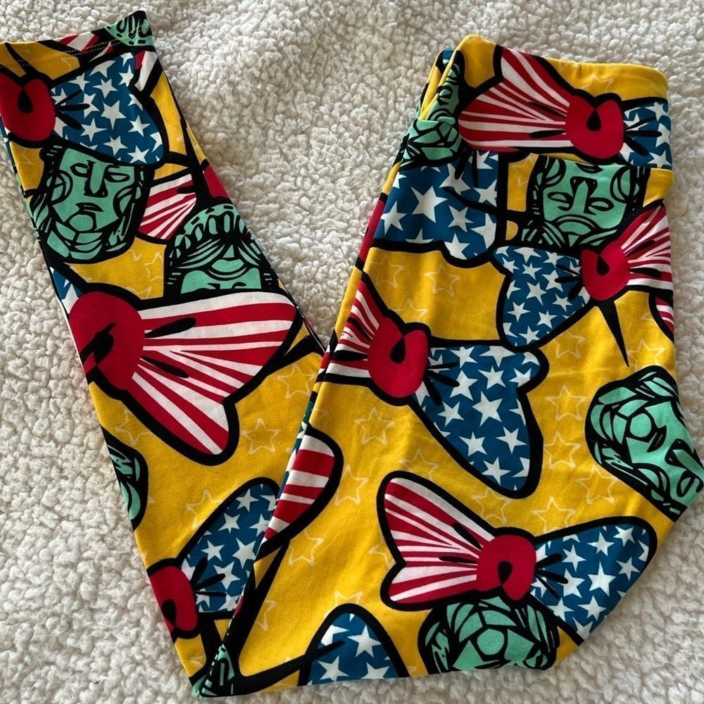 NWT LuLaRoe Yellow Patriotic Leggings w/fun Lady Liberty Design! Size OS (2-10)